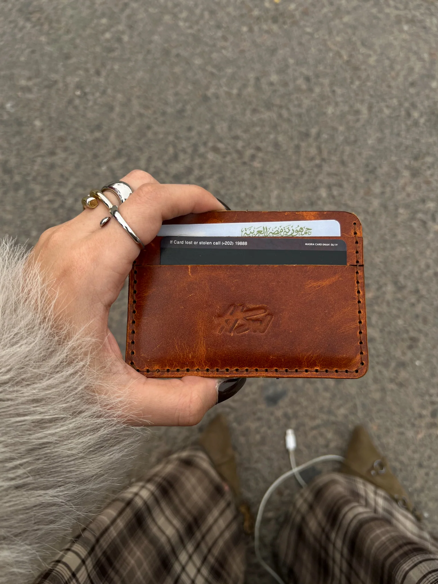 AMBER CARDHOLDER - Image 3