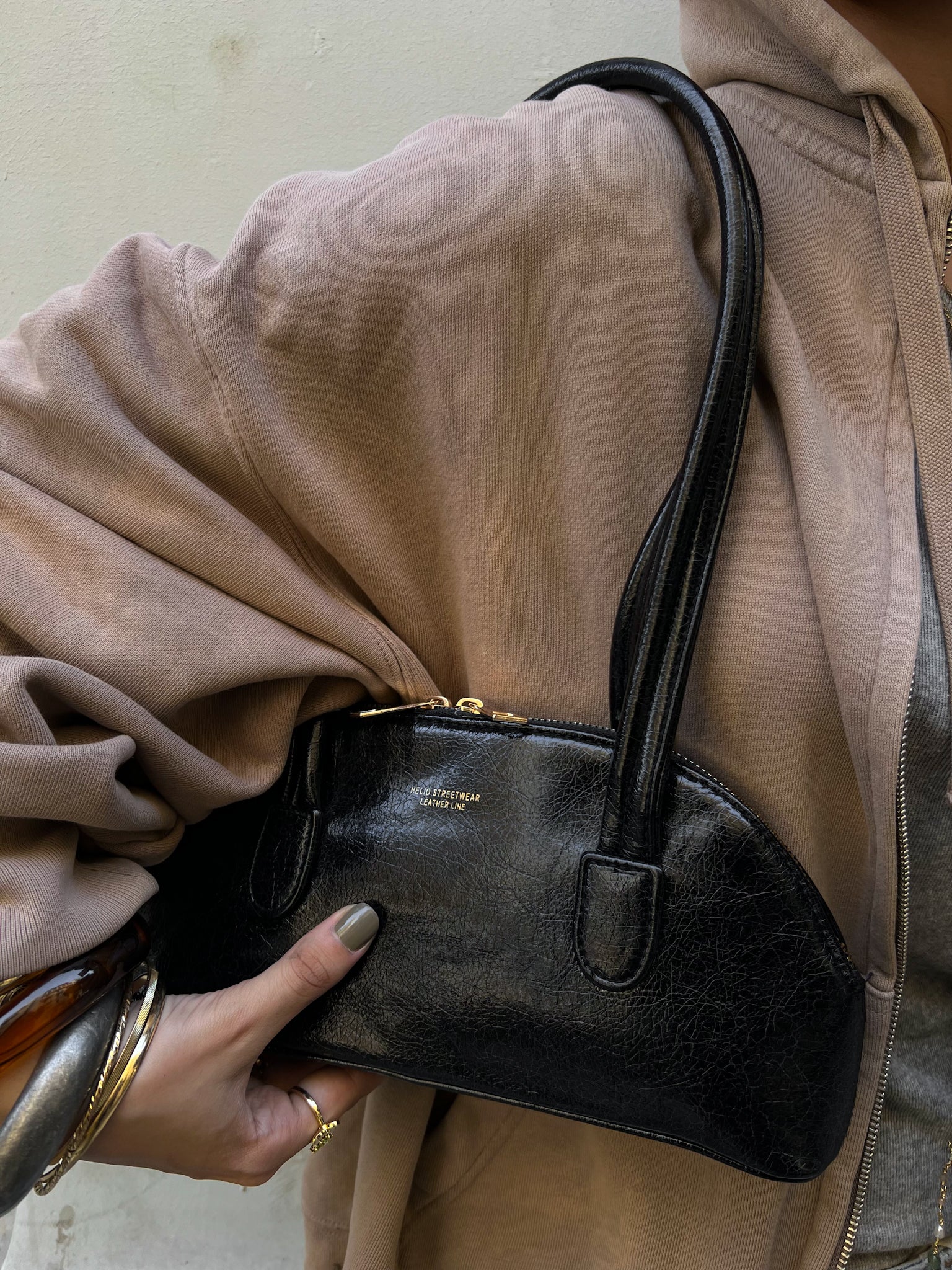 BAGUETTE BAG BLACK TRUFFLE - Image 5