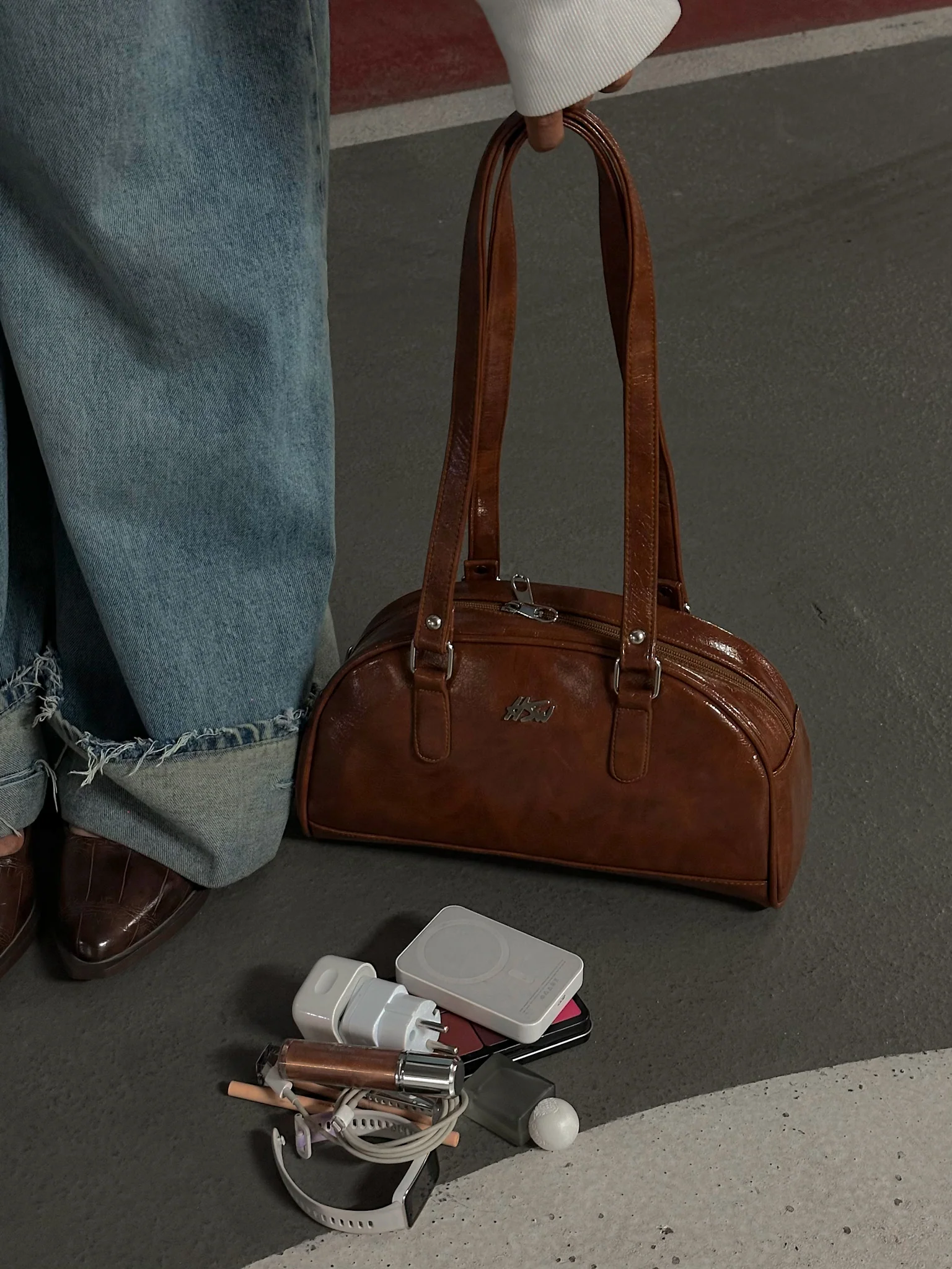 BOWLER BAG CARAMEL - Image 6