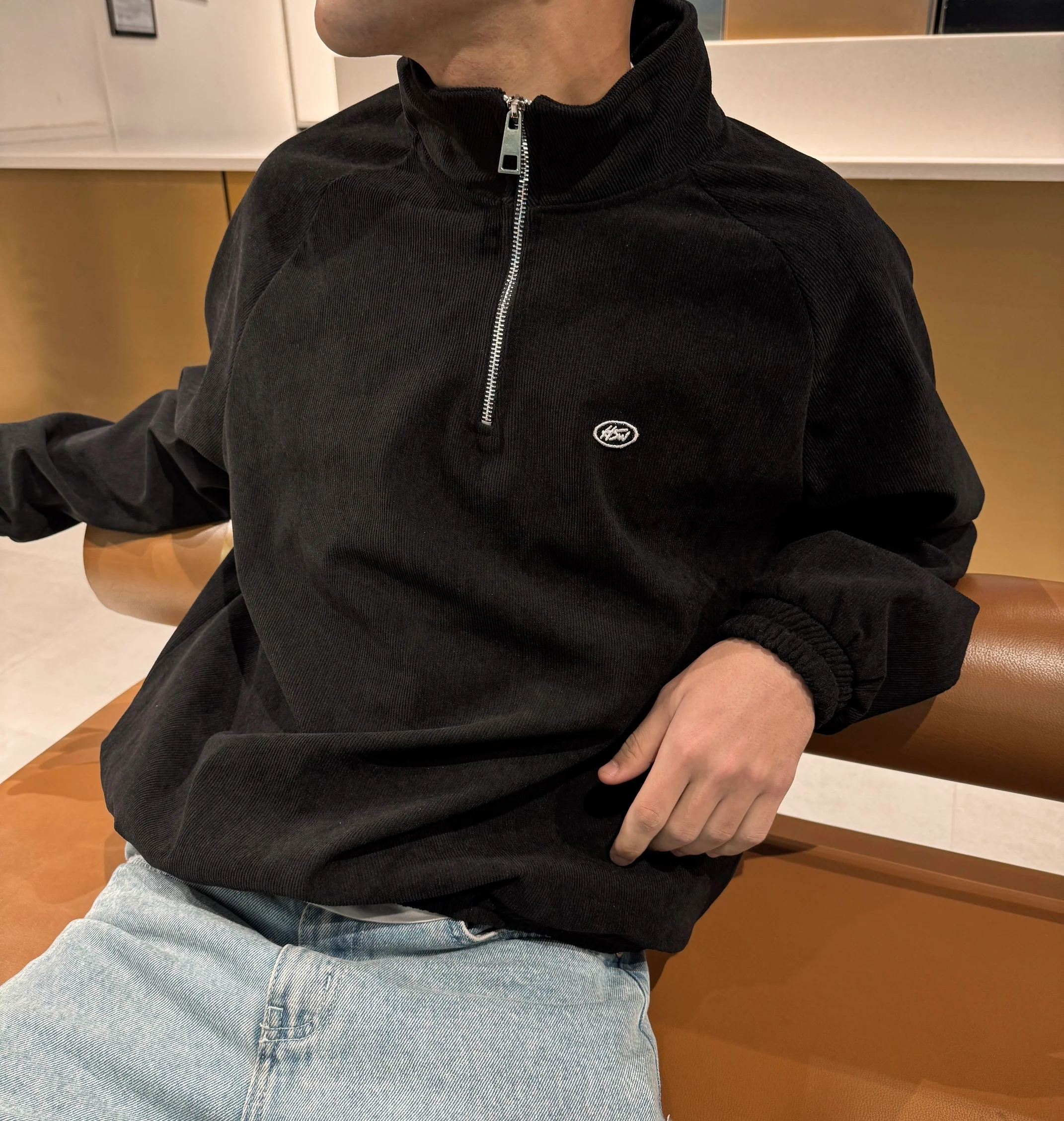 CORDUROY QUARTER-ZIP BLACK - Image 5