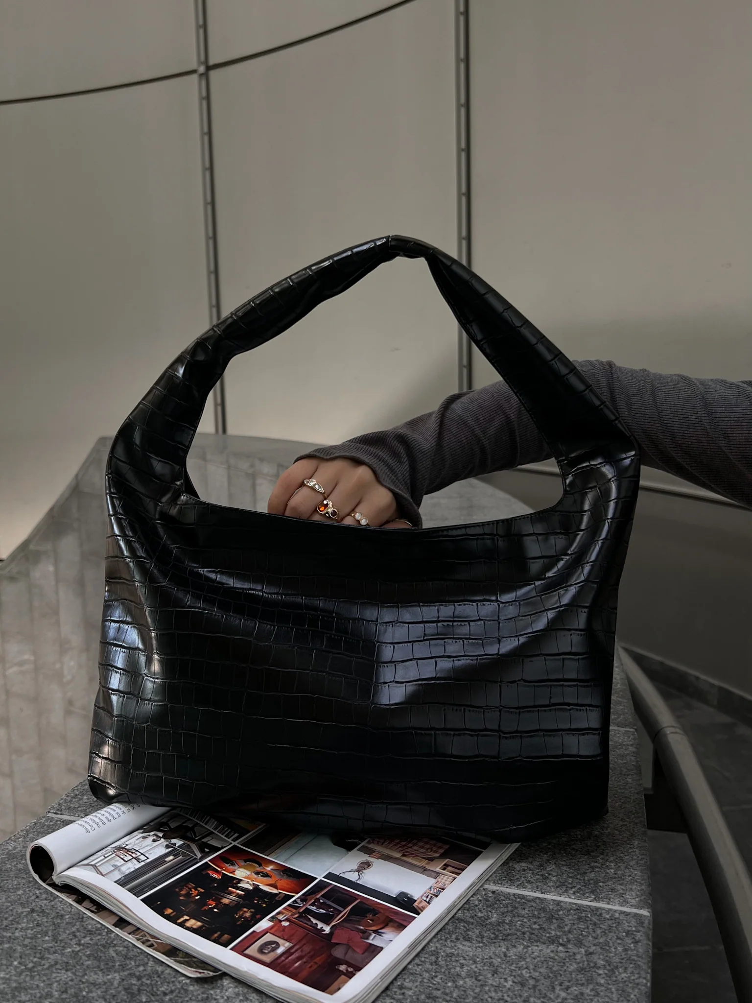 CROCO BAG BLACK - Image 3