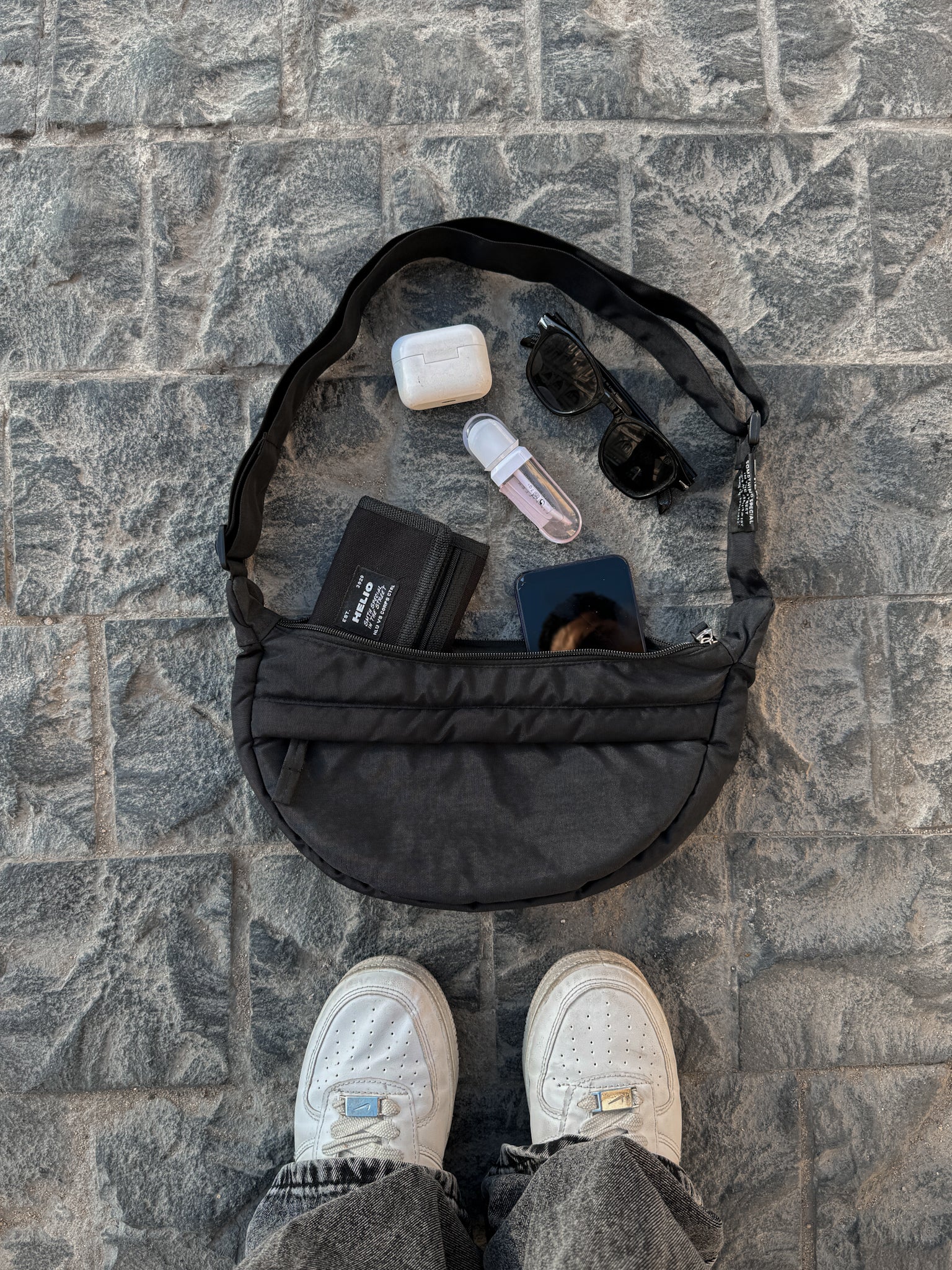 DUMPLING BAG BLACK