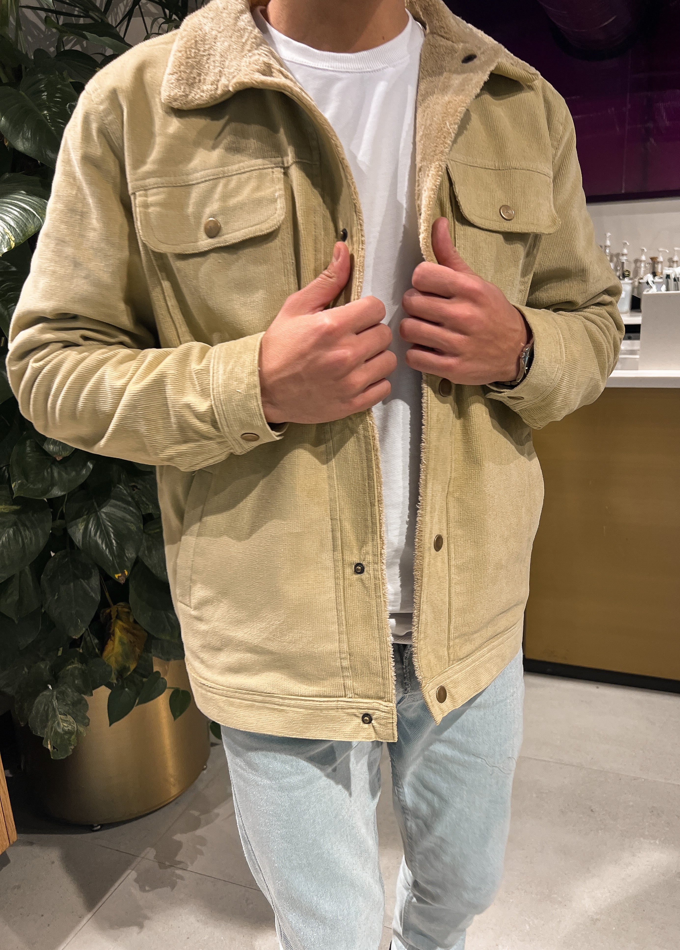 FLEECE-LINED CORDUROY JACKET BEIGE - Image 4