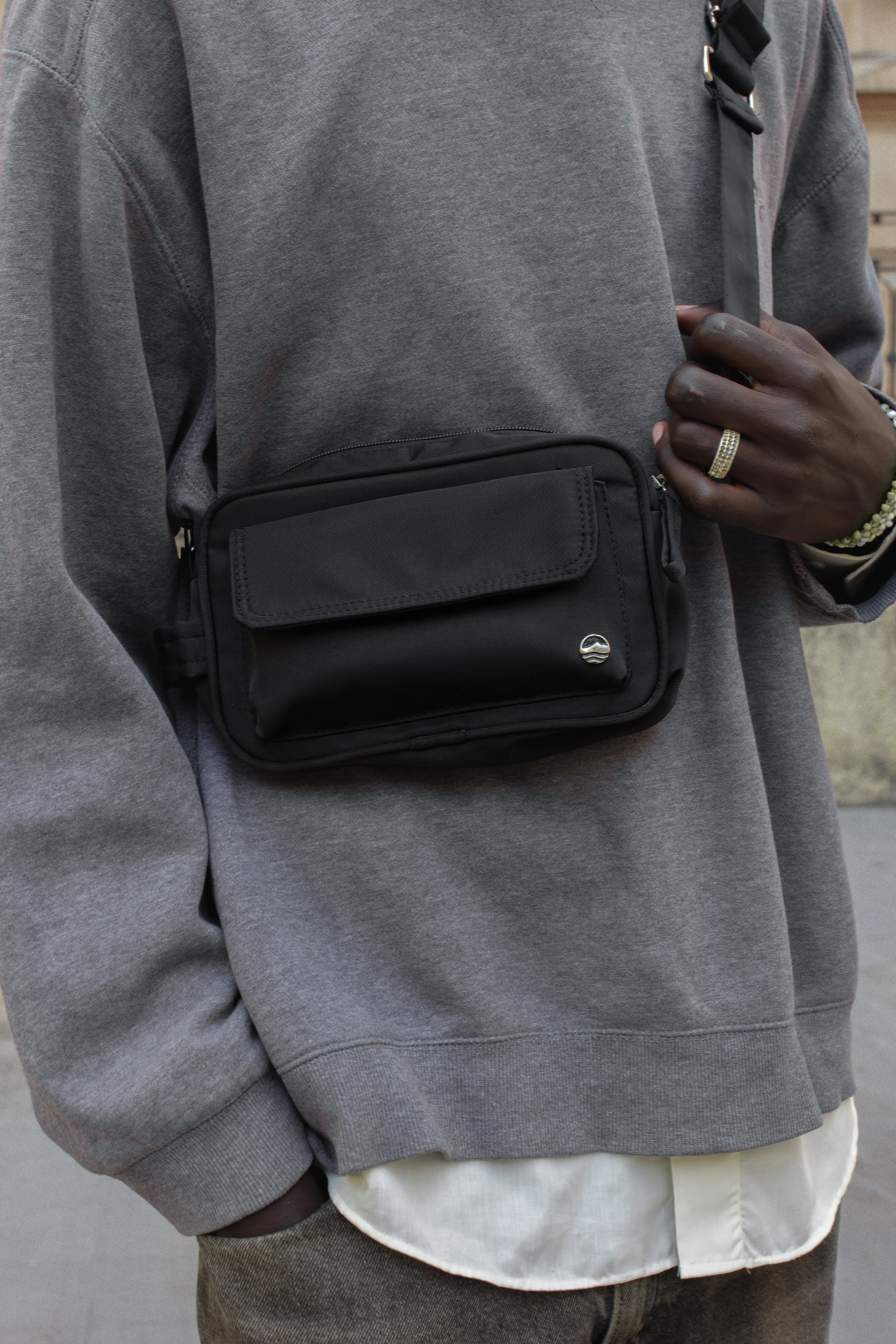 GANG BAG BLACK - Image 3