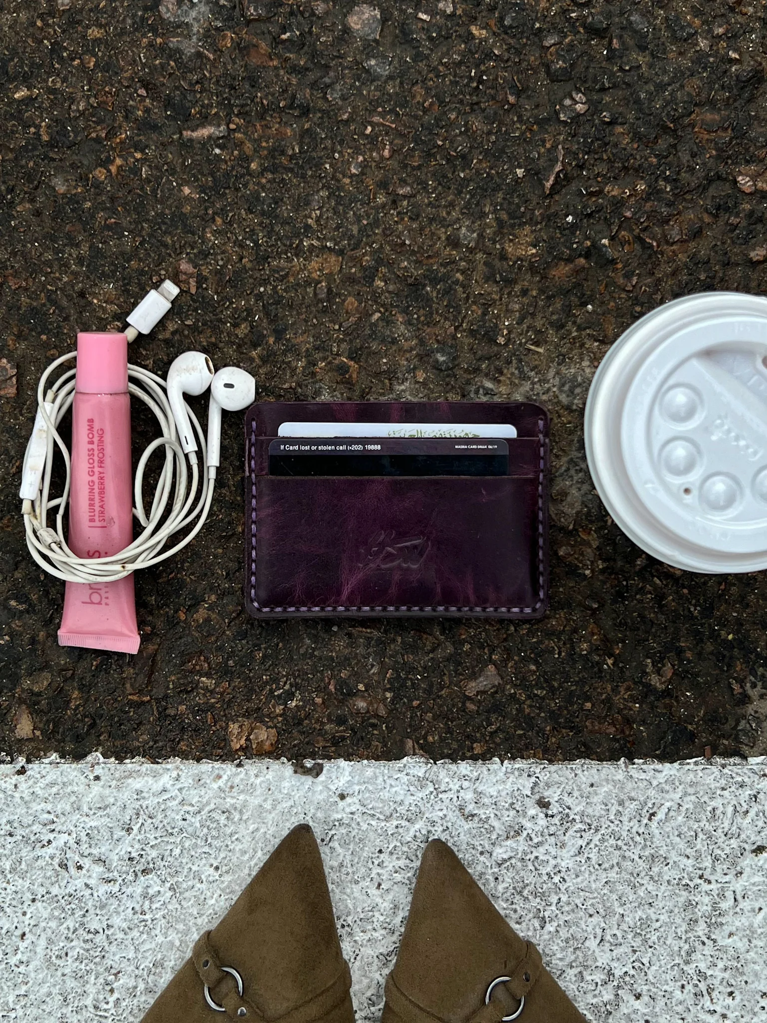 GRAPE SKIN CARDHOLDER