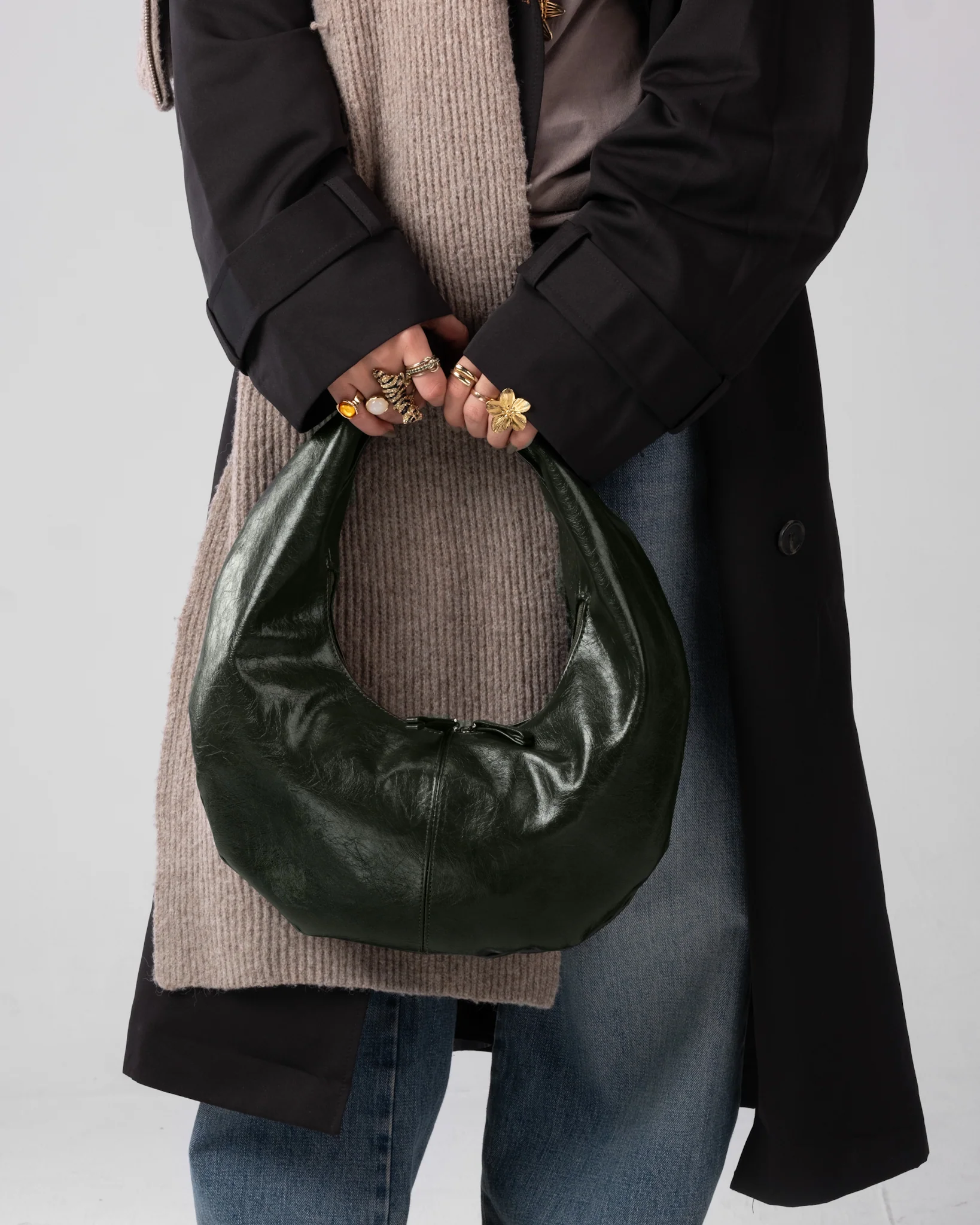 HALO BAG OLIVE - Image 5