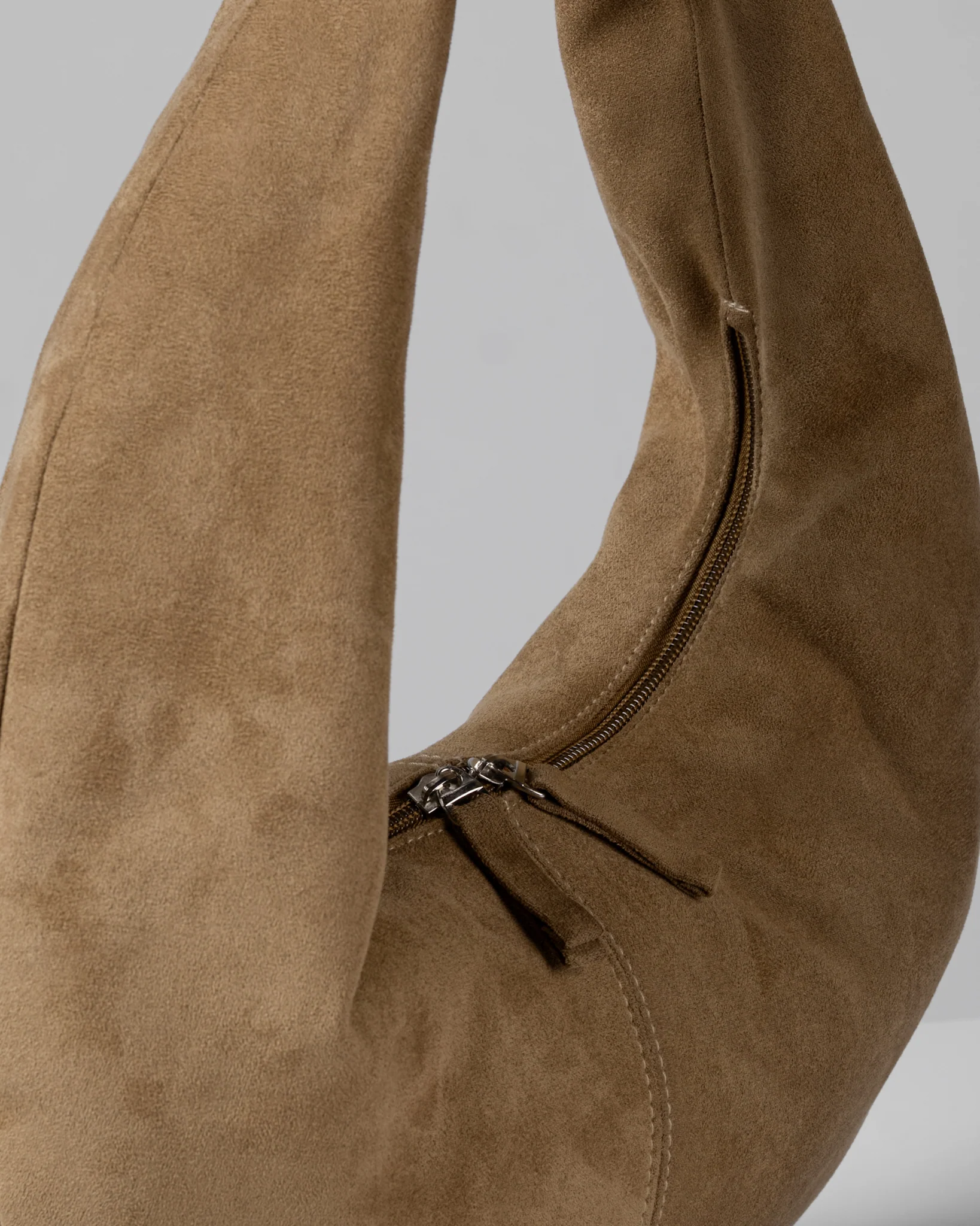 HALO SUEDE BAG BEIGE - Image 2