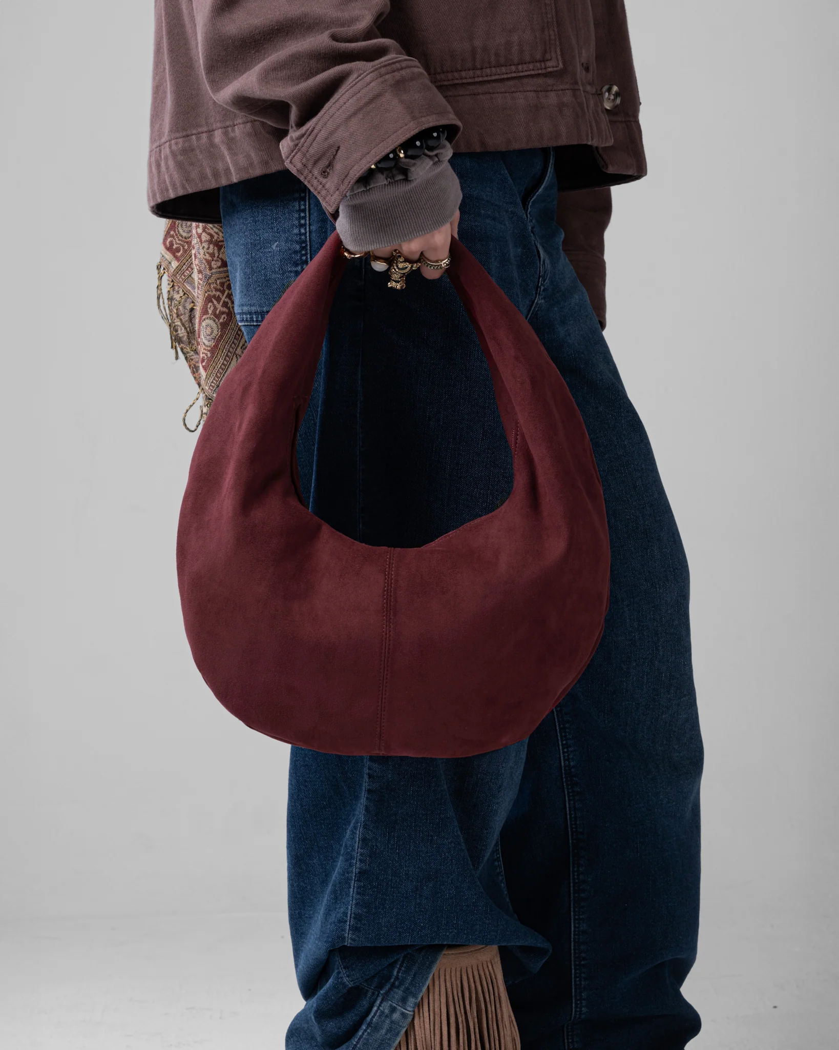 HALO SUEDE BAG BURGUNDY - Image 10
