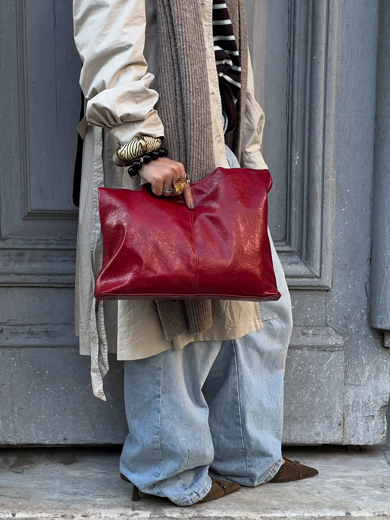 HOBO BAG BLOODY RED - Image 5