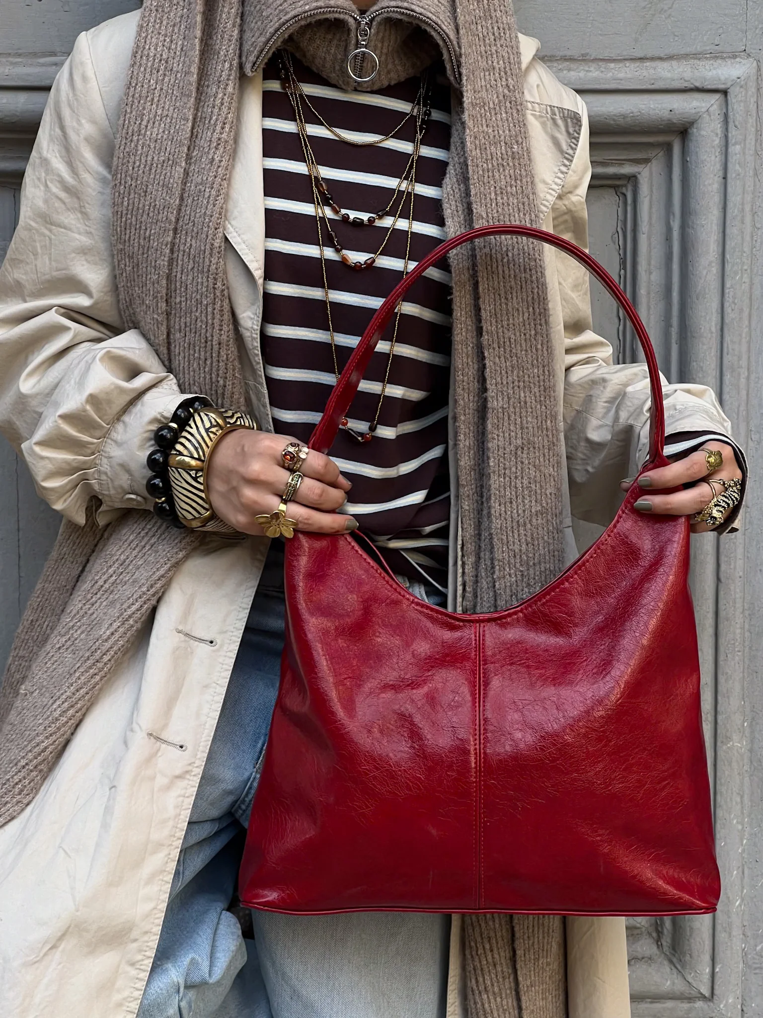 HOBO BAG BLOODY RED - Image 6