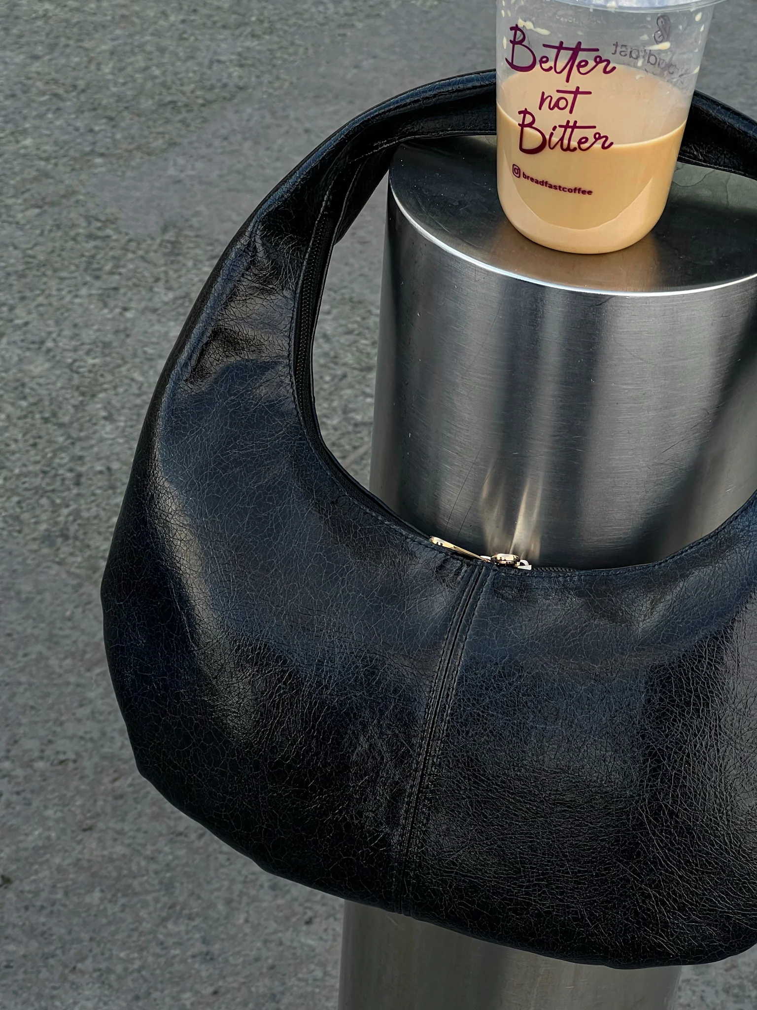 MICRO HALO BAG BLACK - Image 4