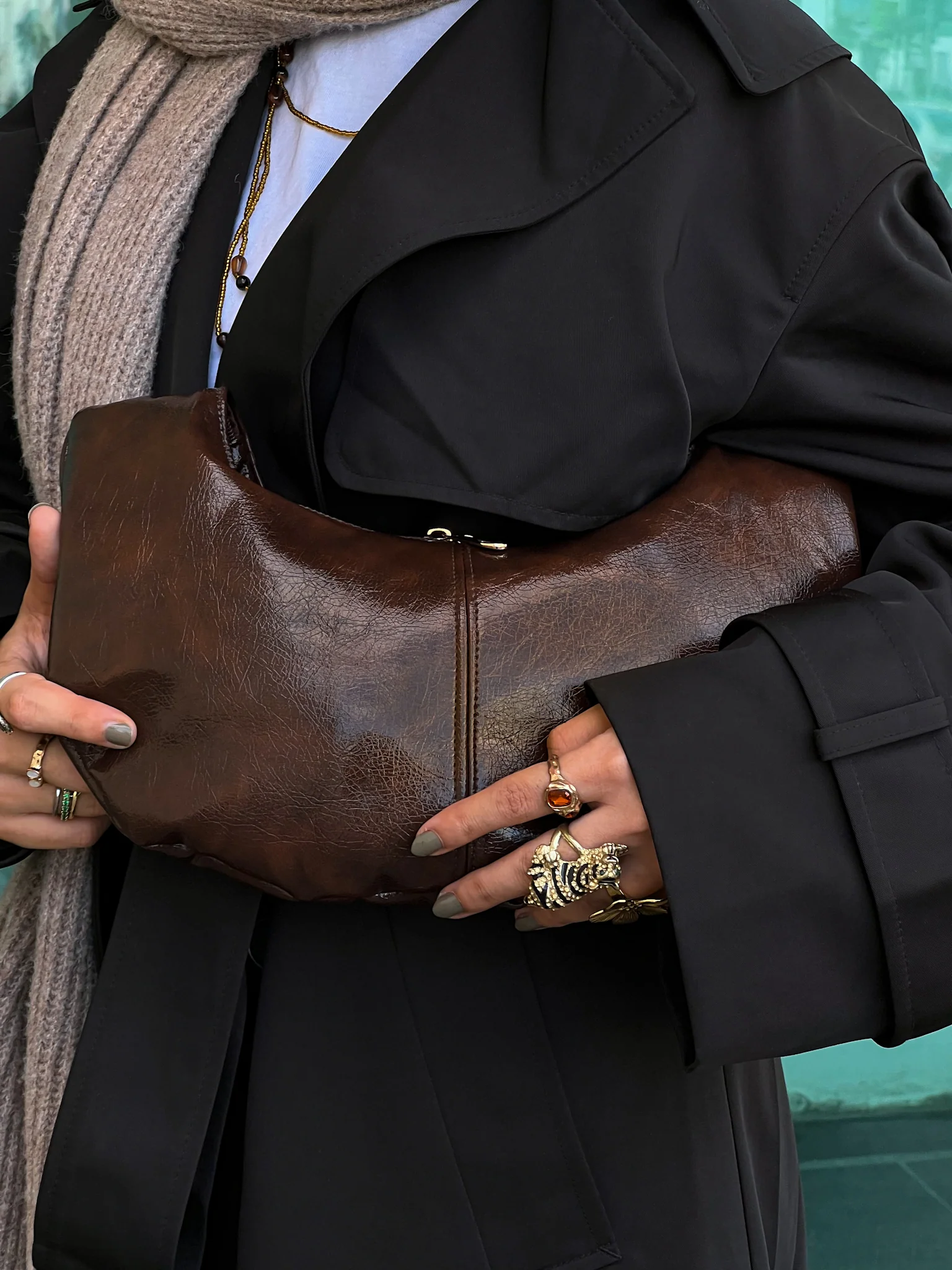 MICRO HALO BAG BROWN - Image 3