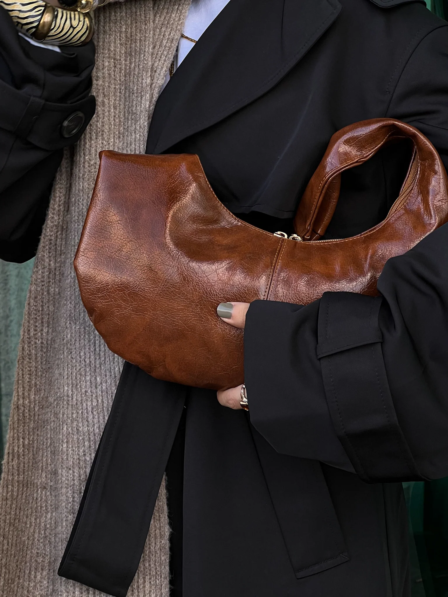 MICRO HALO BAG CARAMEL - Image 5