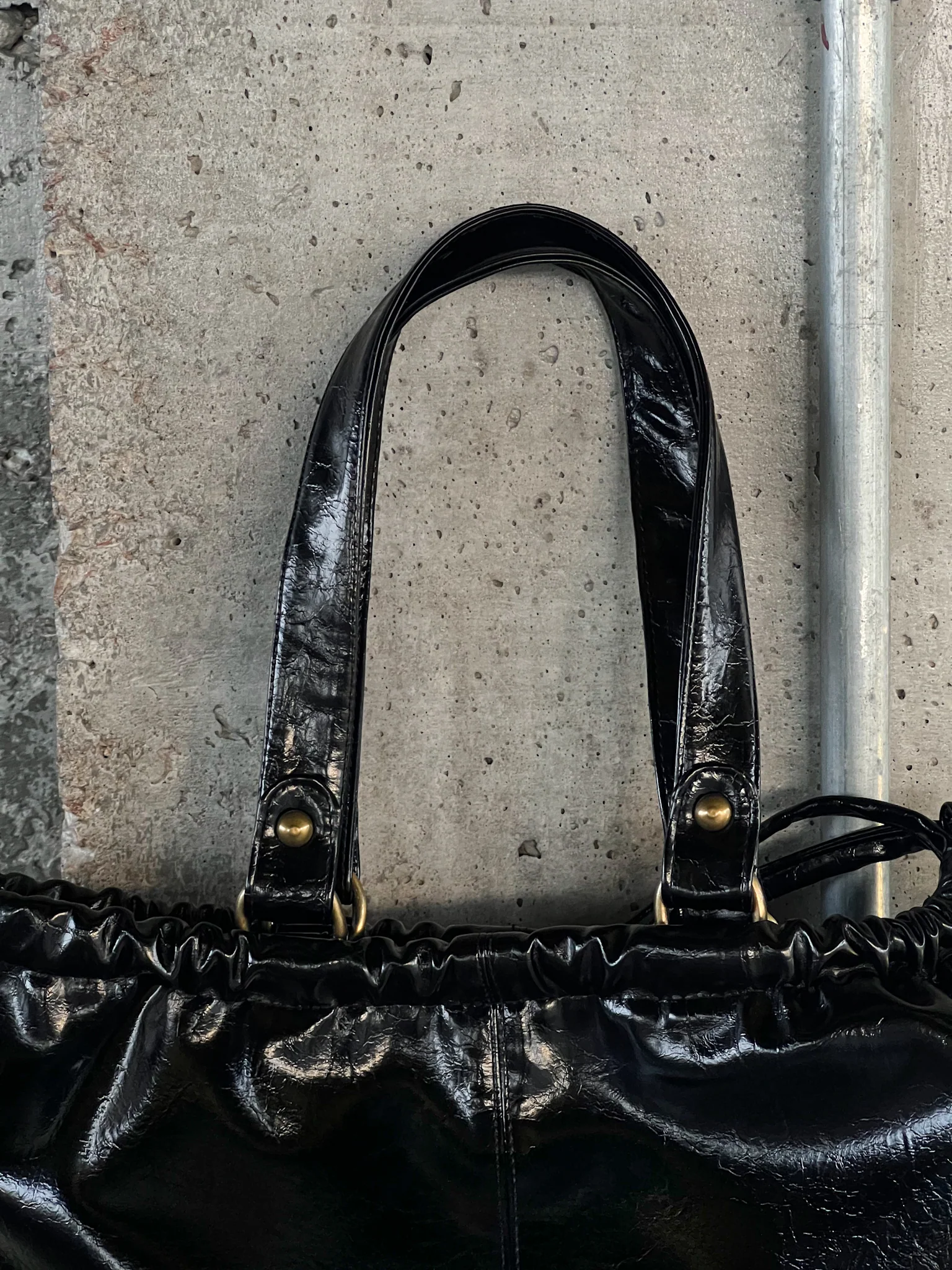 SCRUNCH BAG BLACK - Image 2