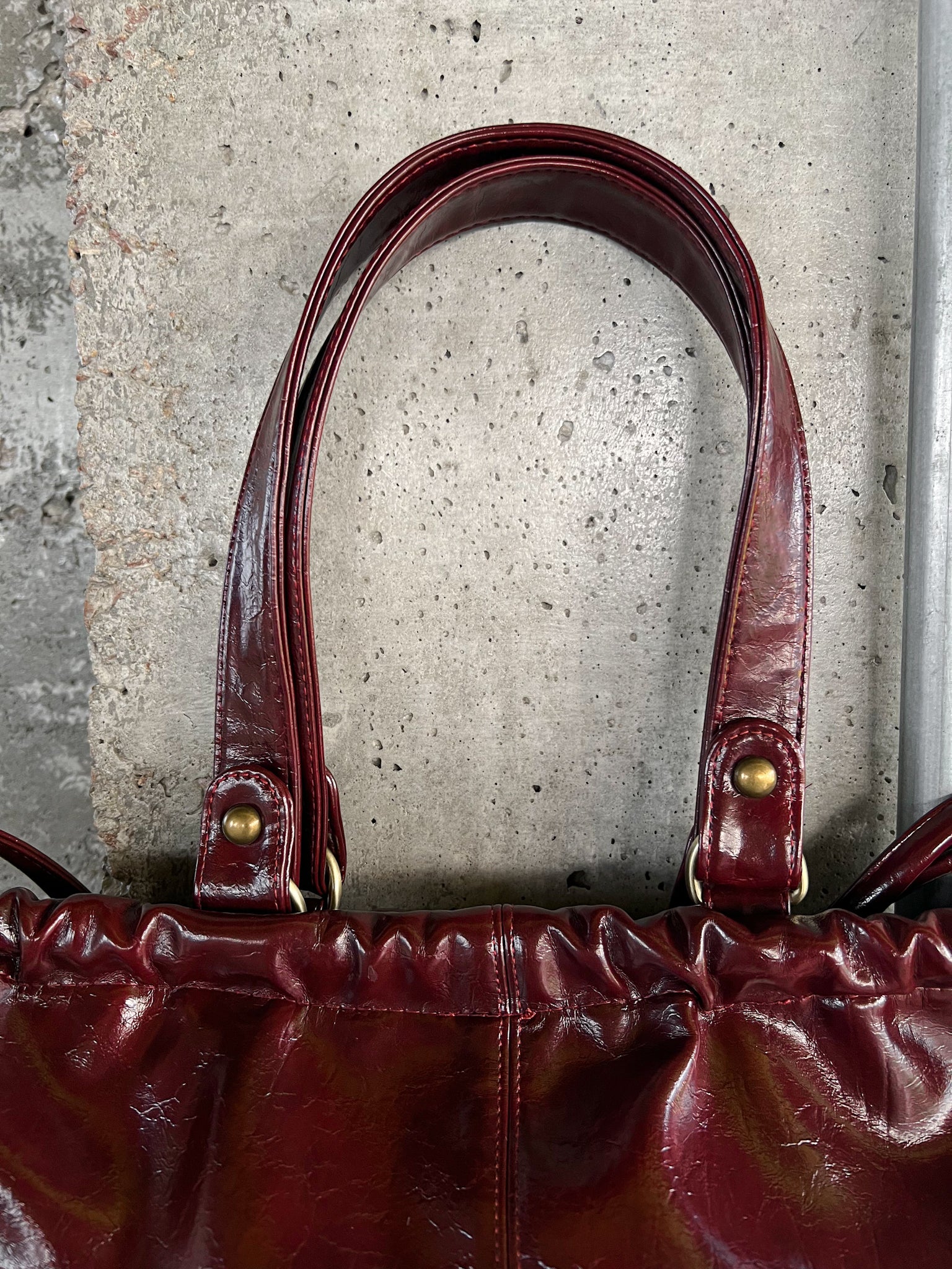 SCRUNCH BAG BURGUNDY - Image 2