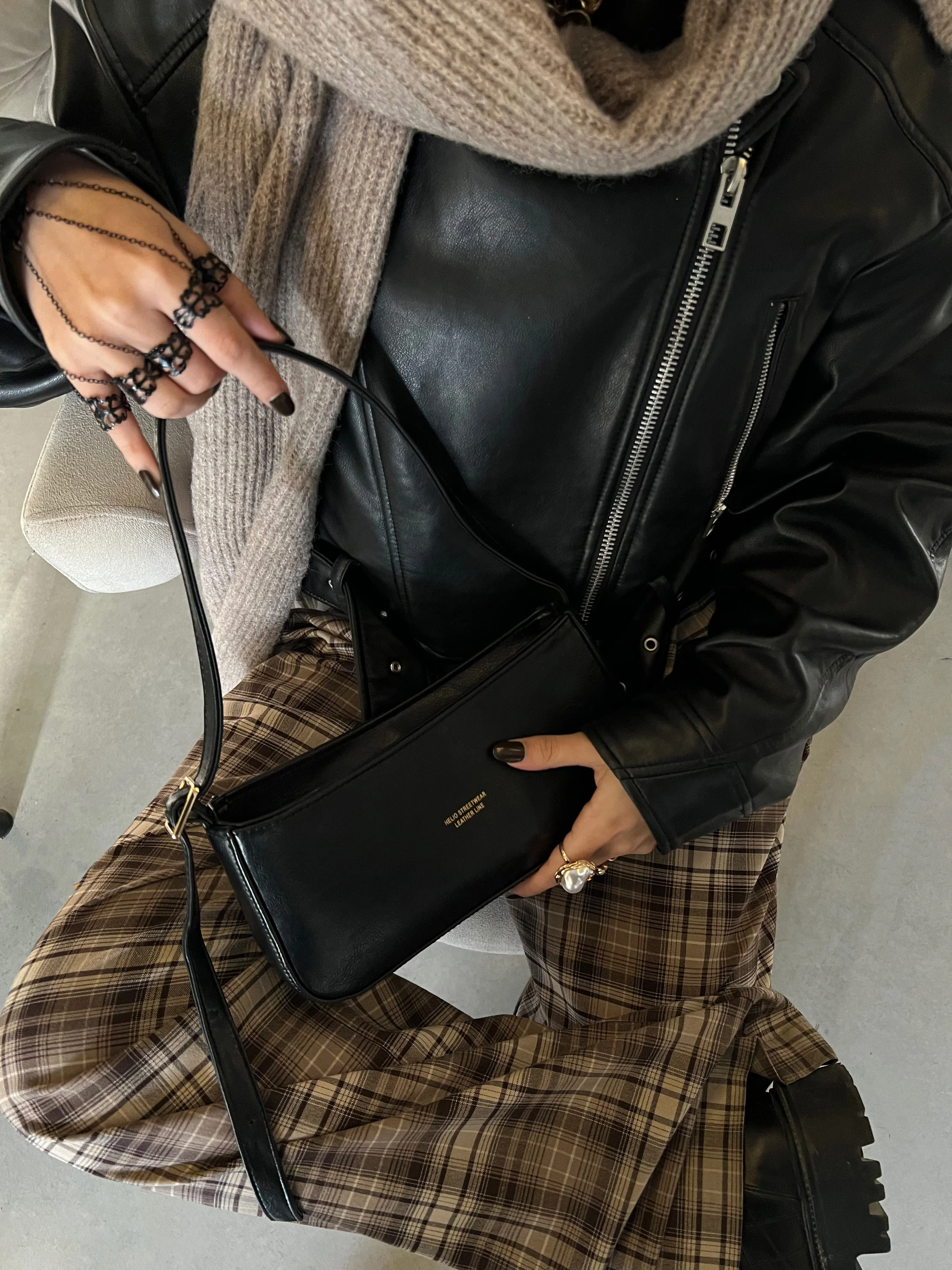 TOKEN BAG DIAMOND BLACK - Image 2