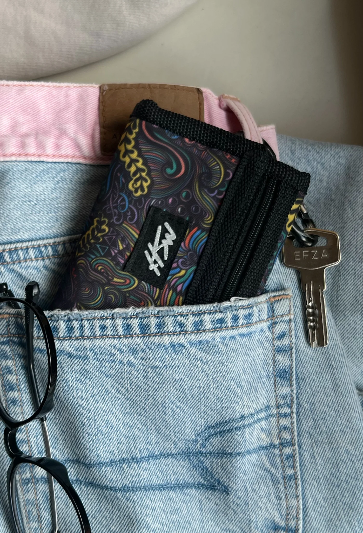 URBAN MULTICOLOR WALLET