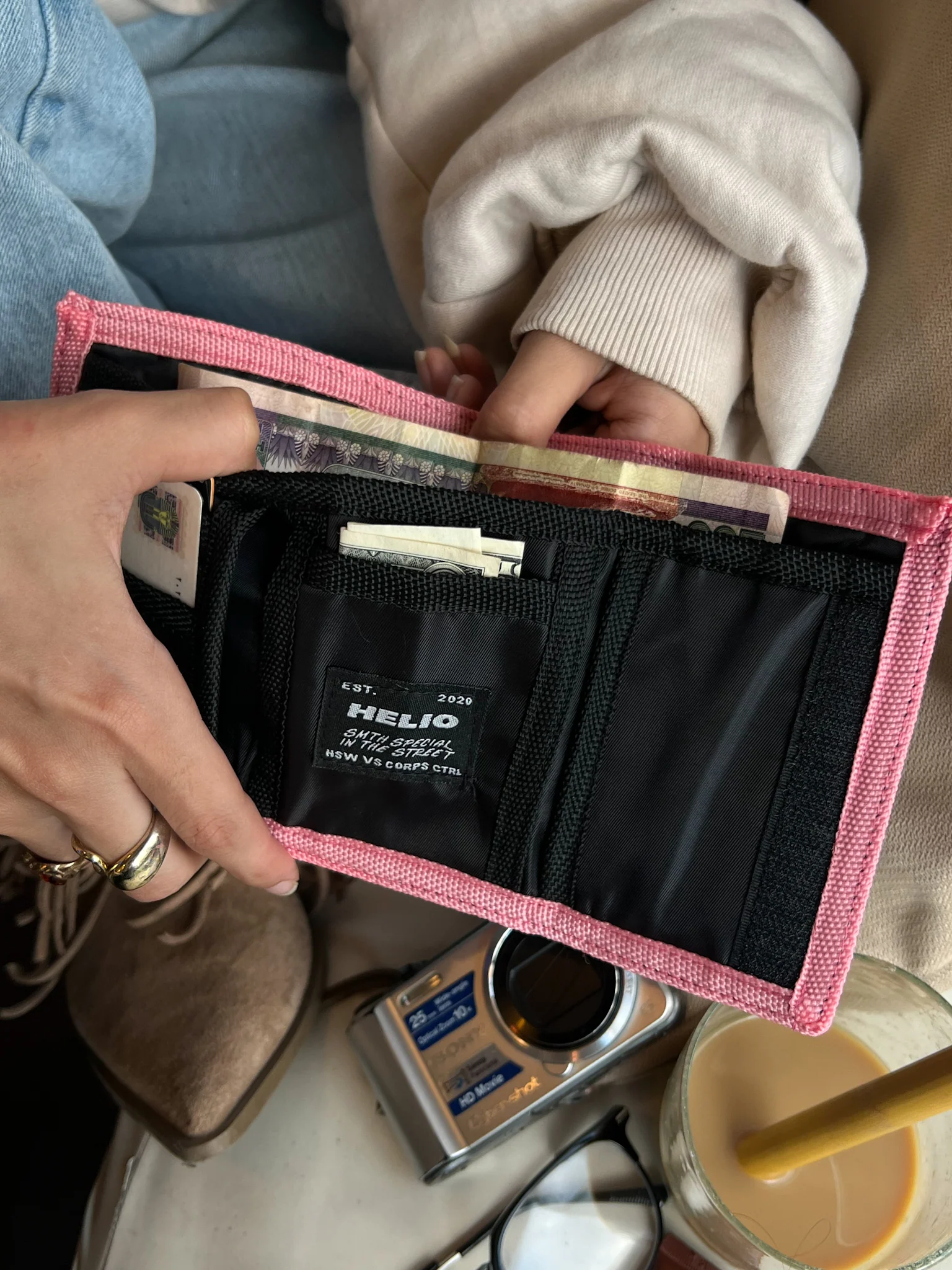 URBAN ROSE WALLET - Image 5