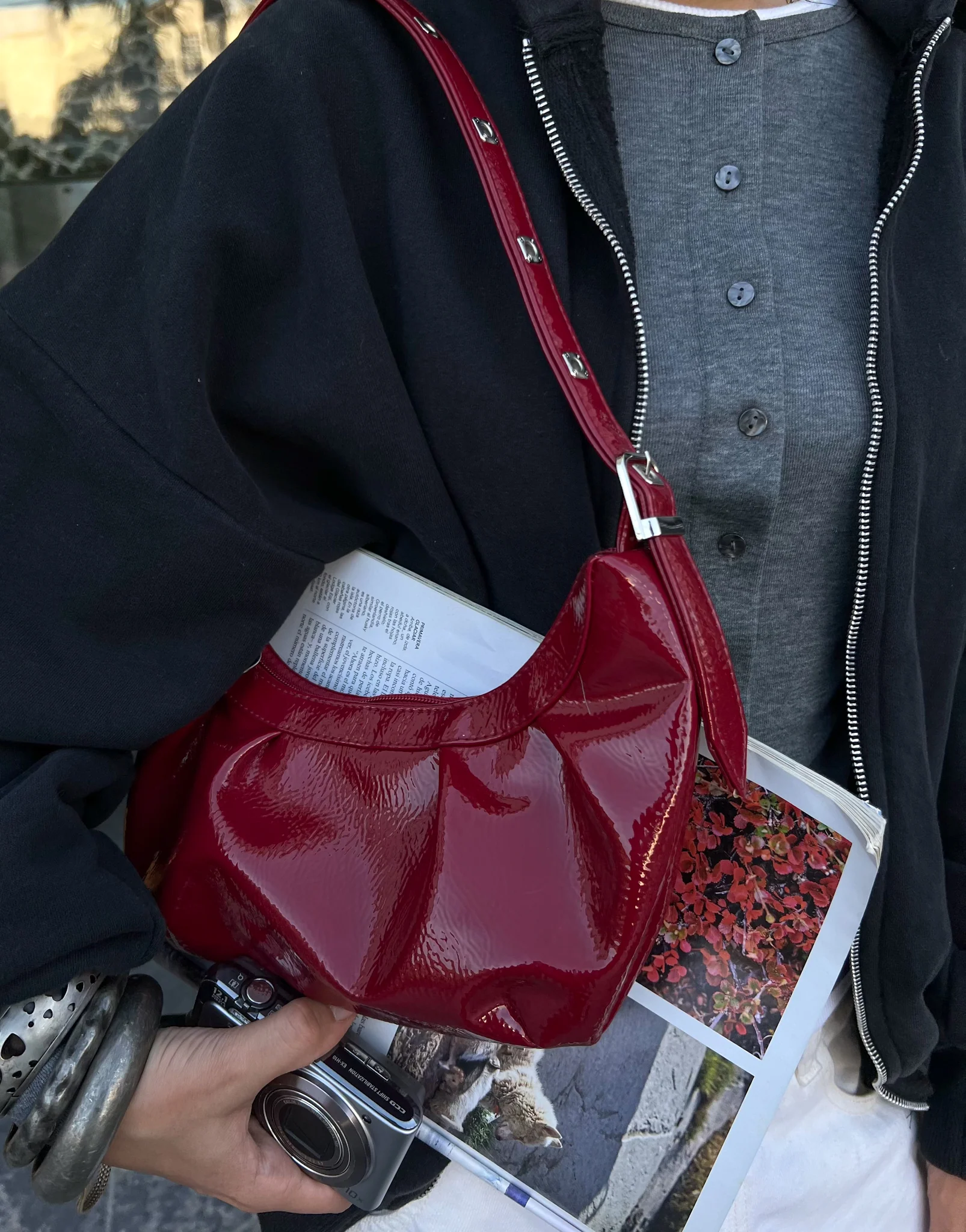 VERNIS BAG GLOSSY RED - Image 3