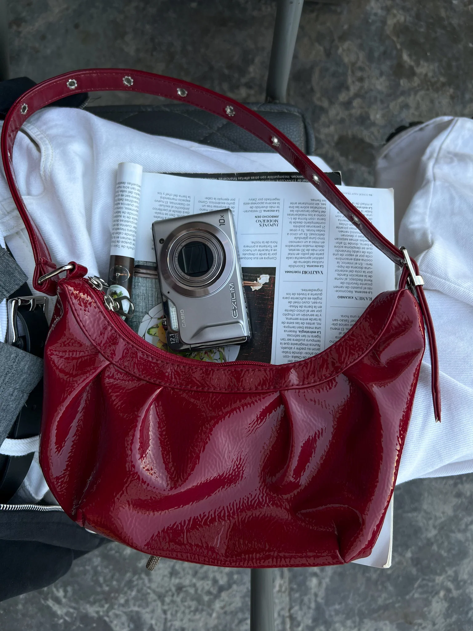 VERNIS BAG GLOSSY RED - Image 6