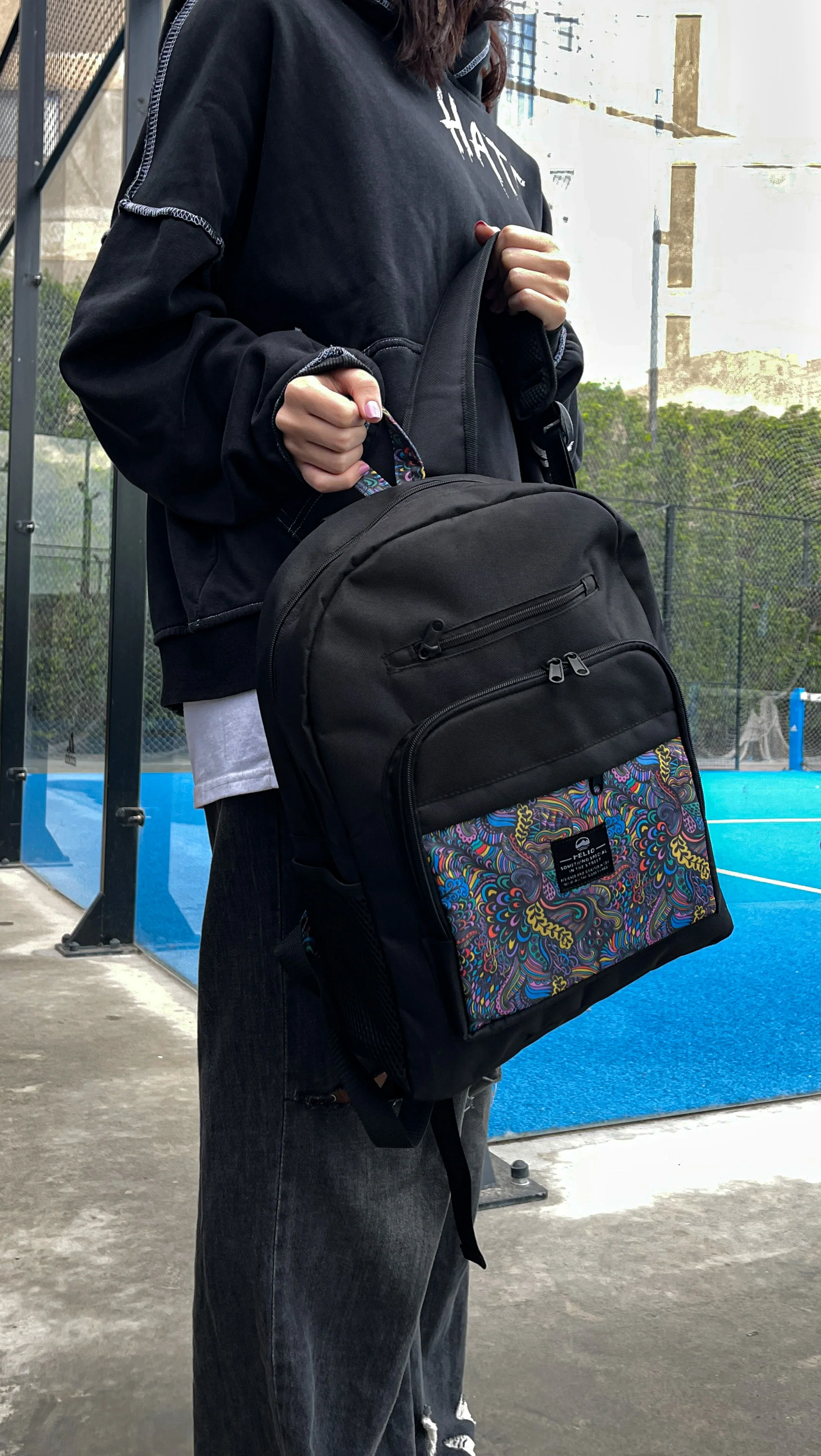 ZENTANGLE BACKPACK COLORFUL - Image 3